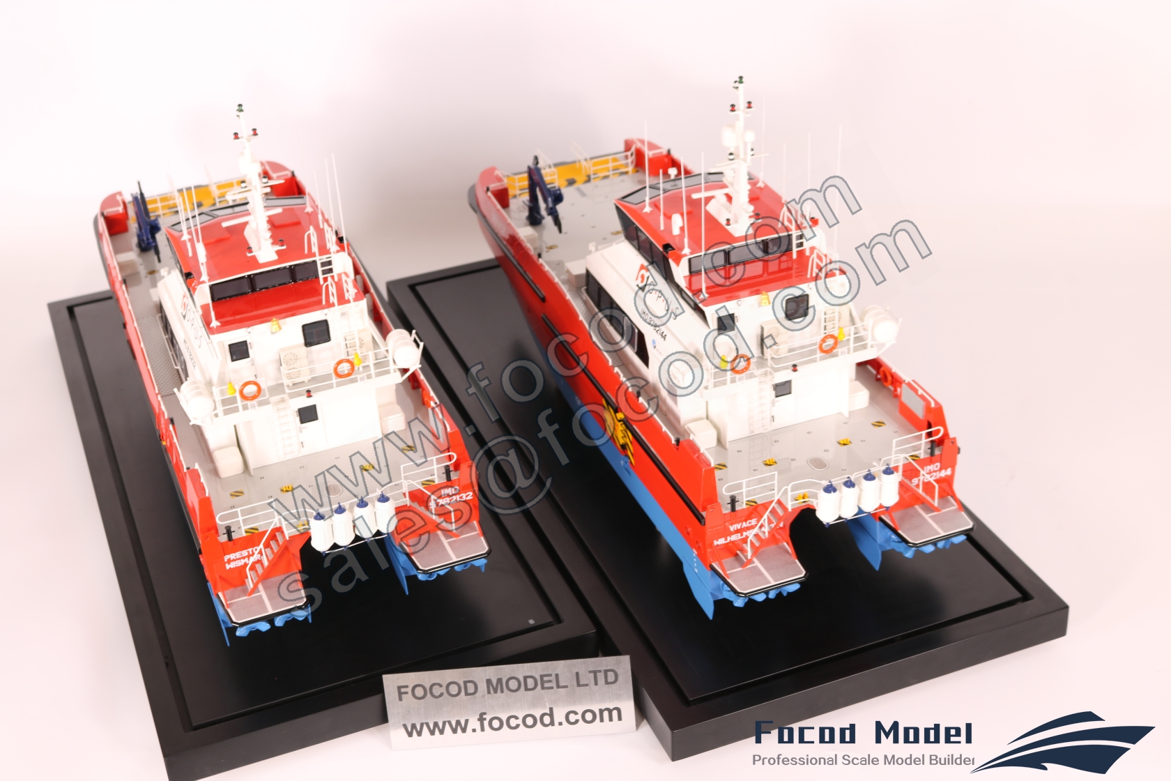 customized model of 27.5mCatamaran Workboat